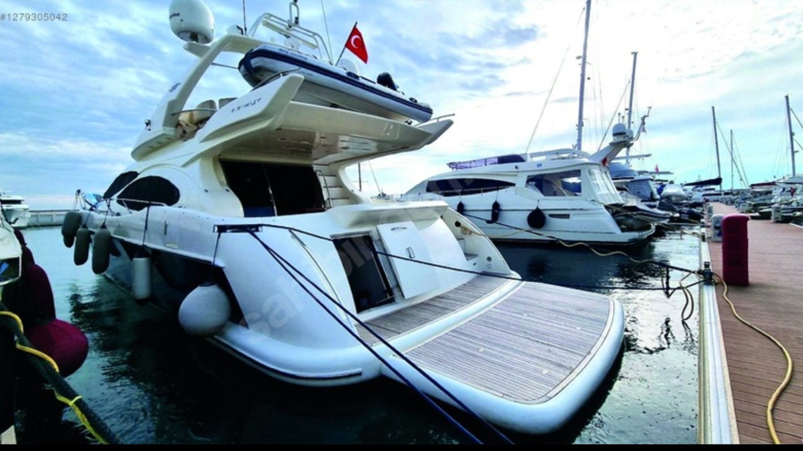 AZIMUT 68E