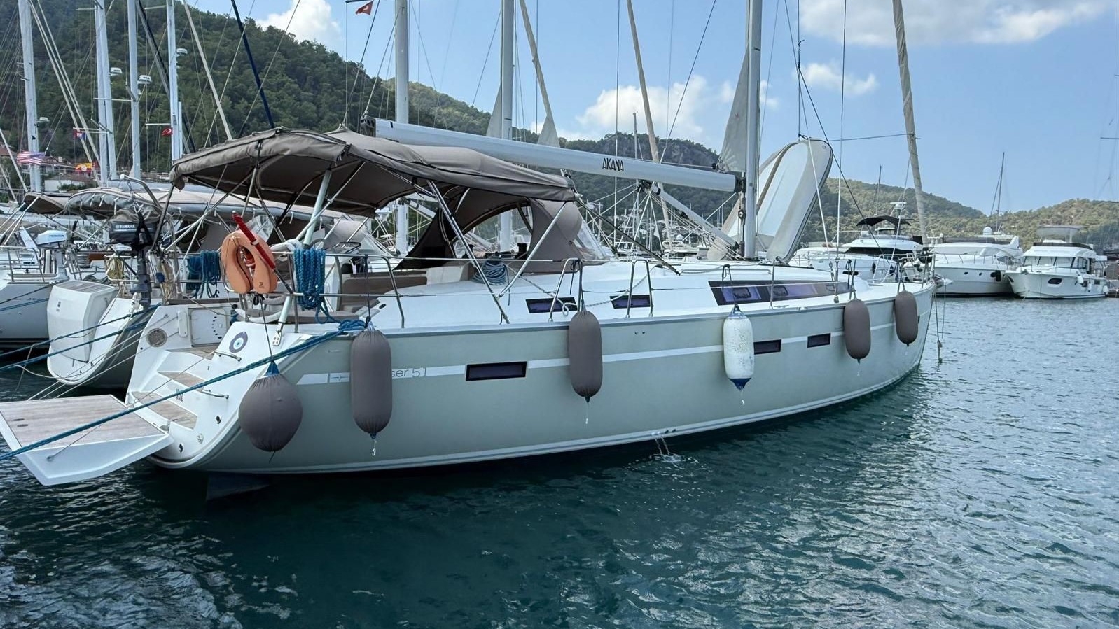 Beneteau Oceanis 51.1