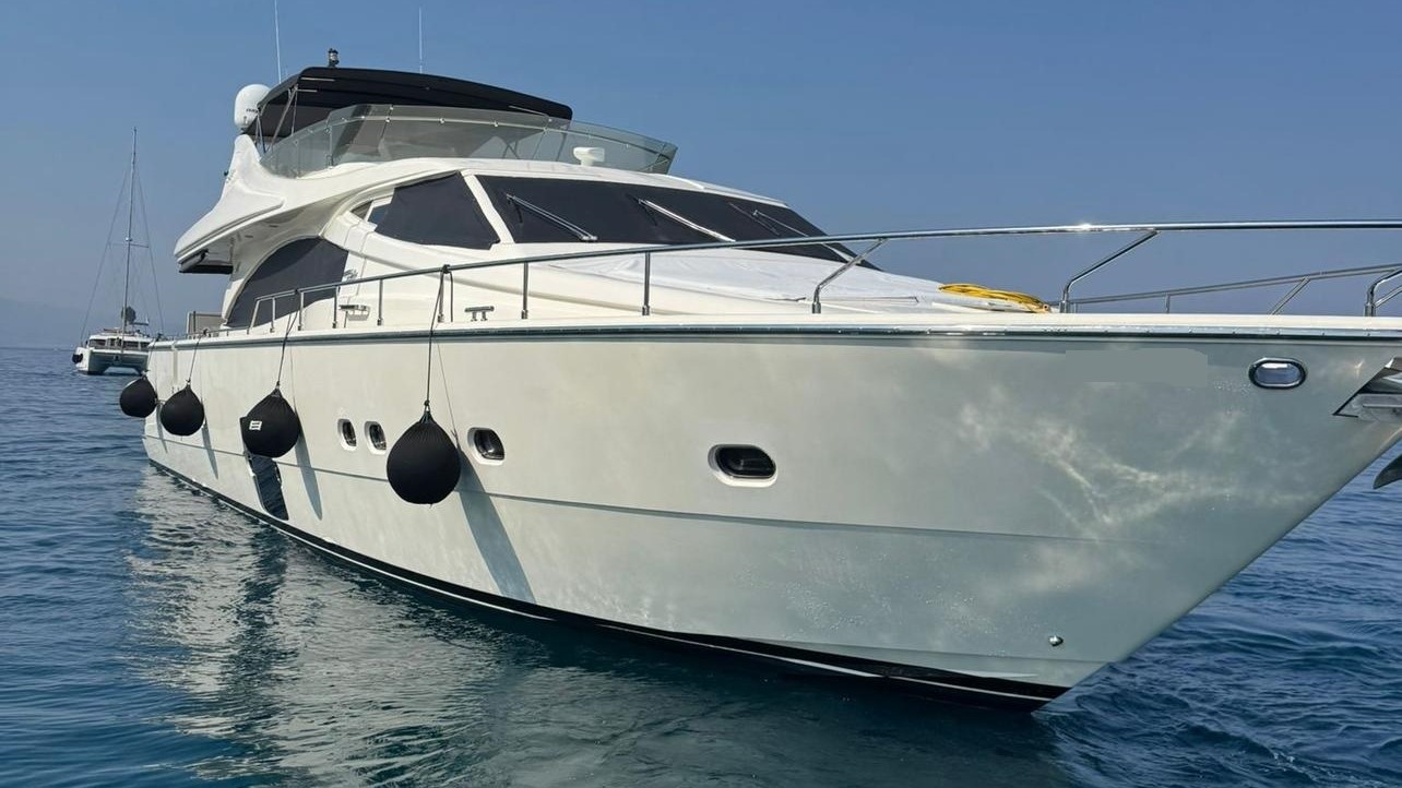 Ferretti 731