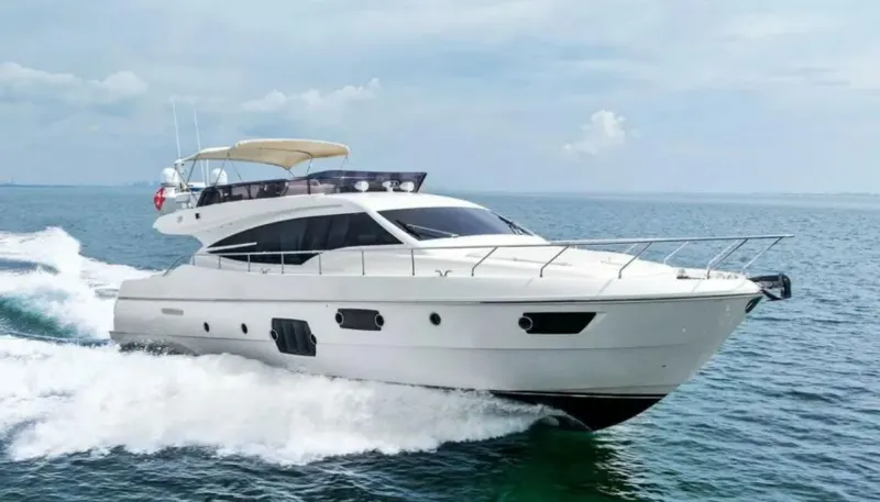 2013 Ferretti 620