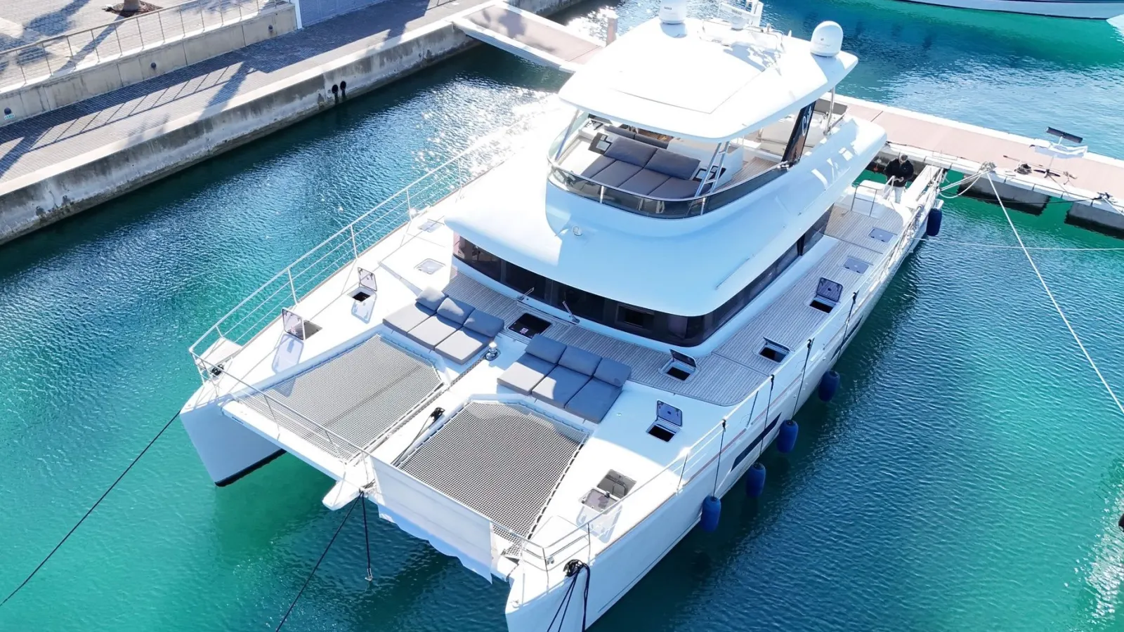 Lagoon  630 Powercat